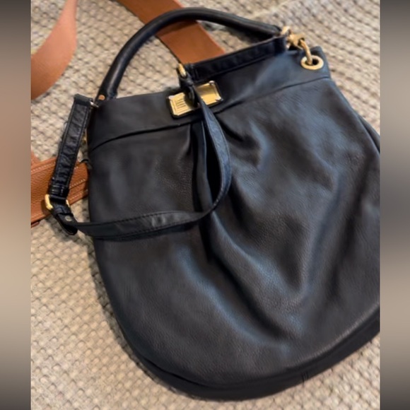 Marc Jacobs Re-Edition Hillier Hobo bag - Black EXCELLENT CONDITION - Picture 5 of 8